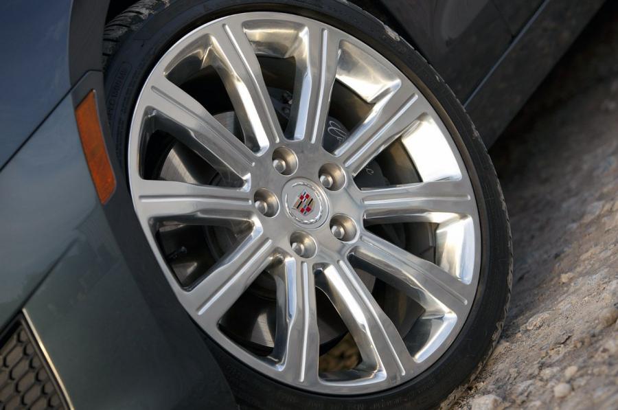  Cadillac ATS 3.6 AWD 2013 года  (фото 2 из 27)
